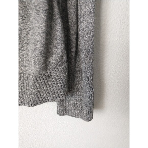 Express Gray Long Sleeve Fitted Sweater - Picture 4 of 7